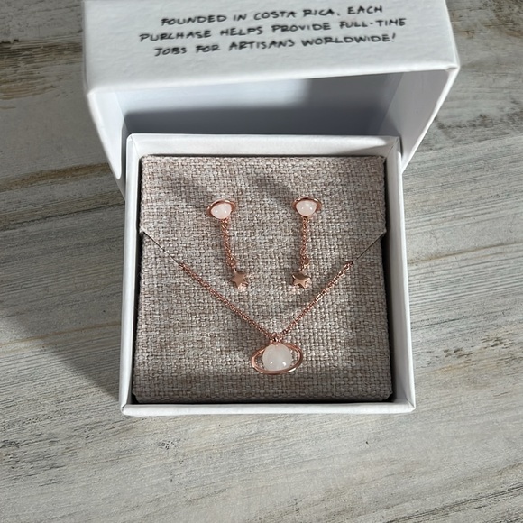 Pura Vida Necklace & Earring Set - Picture 2 of 4